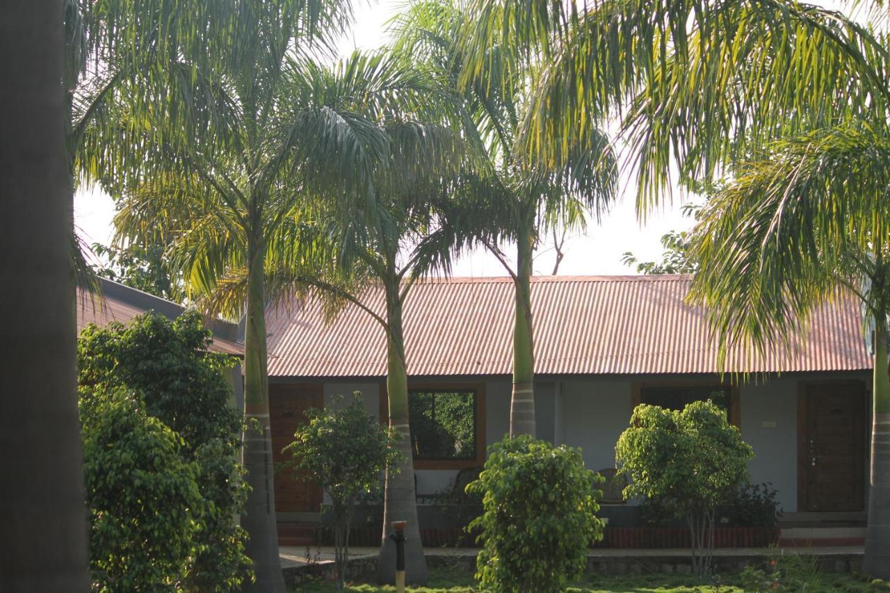 Tadoba Tiger Valley Resort Chandrapur Exteriör bild